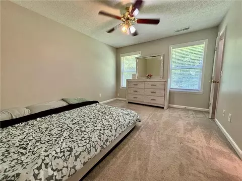 2711 Westgate Dr, High Point, NC 27265 photo 9