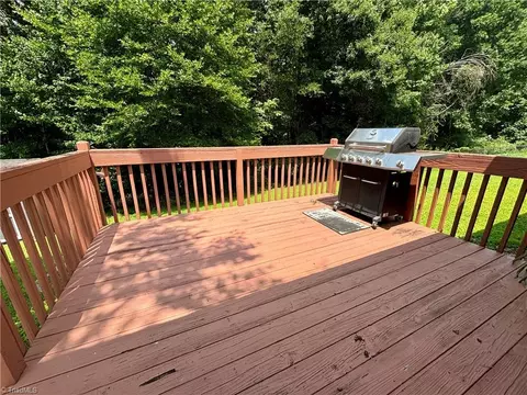 2711 Westgate Dr, High Point, NC 27265 photo 21