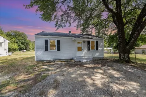 4803 Doris St, Winston Salem, NC 27105