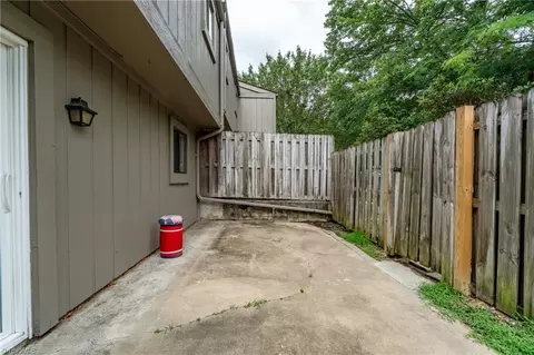 Exterior - 232 C Northpoint Ave, High Point, NC 27262 photo 4 of 7
