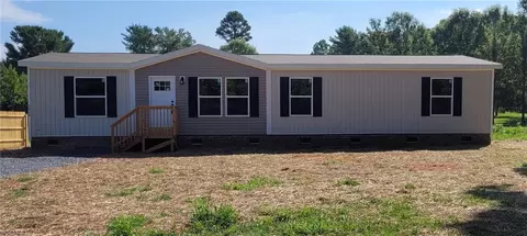 5830 Old 421 Rd, Liberty, NC 27298