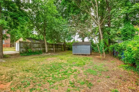 442 Devonshire St E, Winston Salem, NC 27127 photo 25
