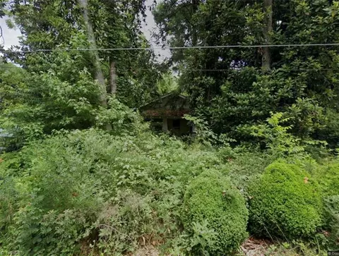 521 Owen St, Star, NC 27356
