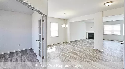 404 Bryson Blvd, Lexington, NC 27295