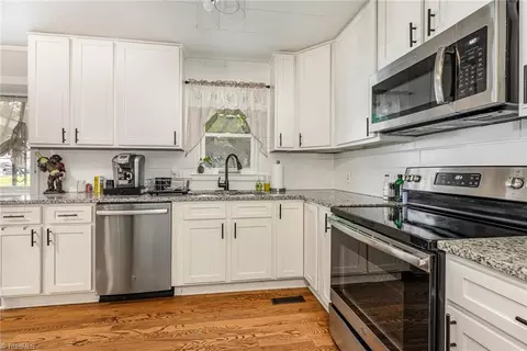 Kitchen - 3800 Payne Rd, High Point, NC 27265 photo 3 of 3