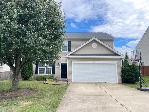 6521 Overland Park Dr, Greensboro, NC 27410