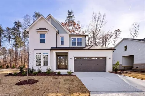 5108 Whaitley Ln, Greensboro, NC 27407
