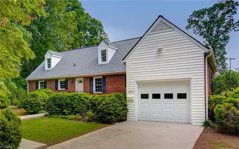 3373 Forest Dr, Randleman, NC 27317