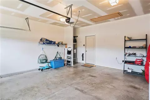 Entry Way - 6284 Queens Gate Ct, Clemmons, NC 27012 photo 5 of 5