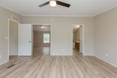 1025 Mabel Ln, Pinnacle, NC 27043 photo 15