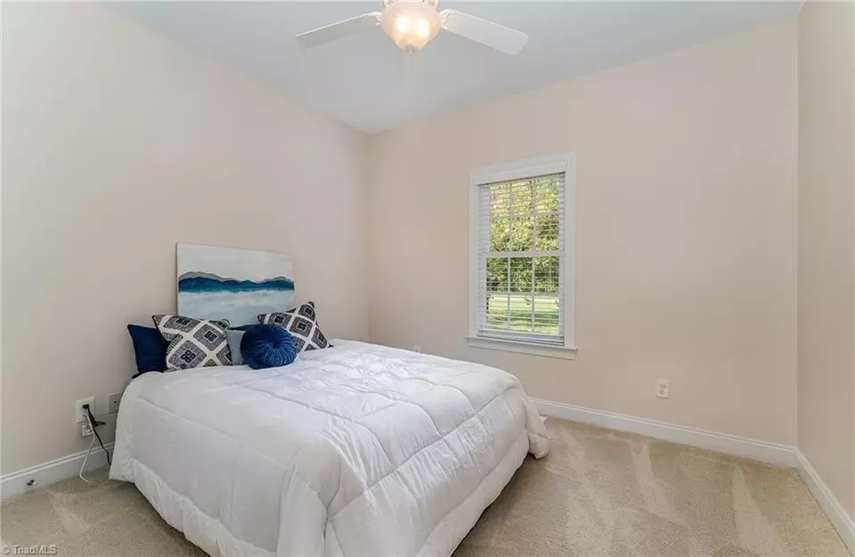 Bedroom - 7403 Greenlawn Dr, Summerfield, NC 27358 photo 4 of 5