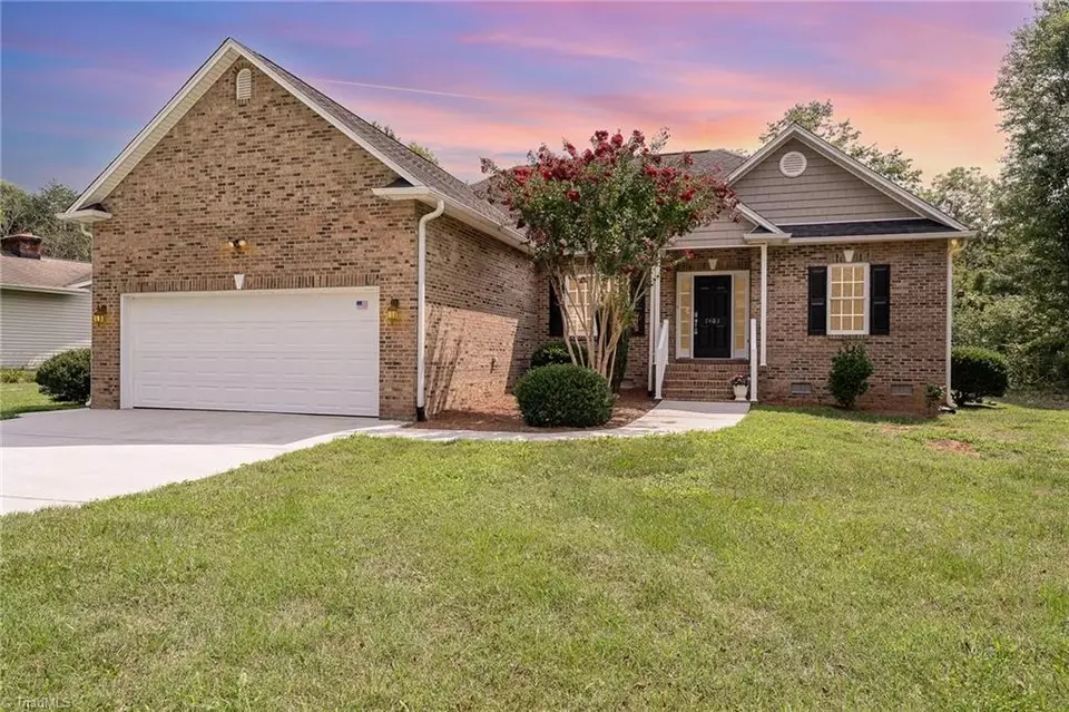 Exterior - 7403 Greenlawn Dr, Summerfield, NC 27358 photo 1 of 8