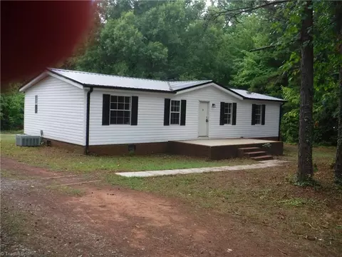 533 Biesecker Rd, Lexington, NC 27292
