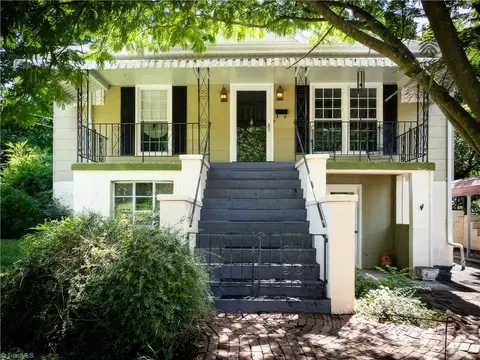 804 West Ave, Eden, NC 27288