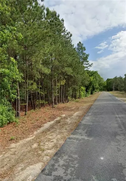 00 Mcneill Lake Rd, Wagram, NC 28396