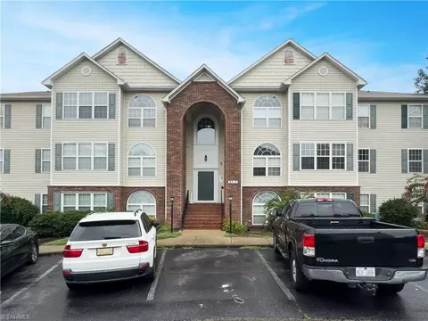 3717 Morris Farm Dr #1C, Greensboro, NC 27409