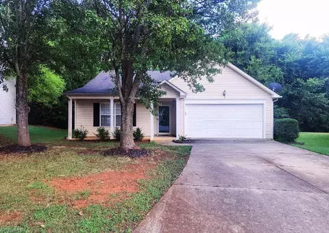9 Loblolly Ct, Browns Summit, NC 27214