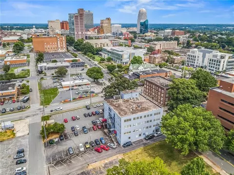 811 5th St W #301, Winston Salem, NC 27101