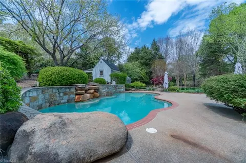 230 Belleforde Ct, Lewisville, NC 27023