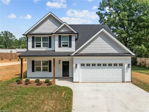4102 Lawndale Pl, Greensboro, NC 27455