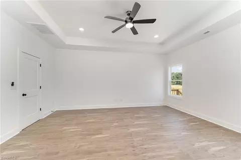158 Galliher Rd, Harmony, NC 28634 photo 15