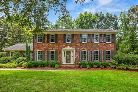 1236 Sturbridge Ave, High Point, NC 27262