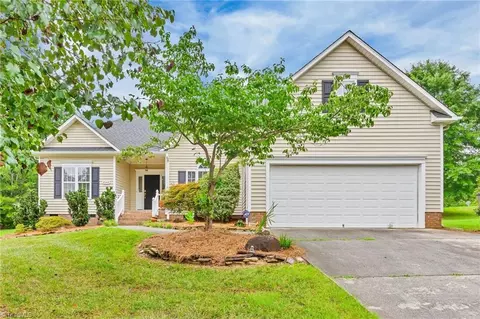 2345 Riley Forest Dr, Winston Salem, NC 27127