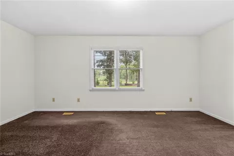 5024 Westhaven Ln, Trinity, NC 27370 photo 25
