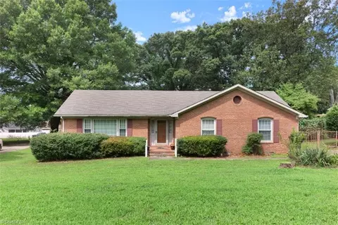 4120 Carver School Rd, Winston Salem, NC 27105