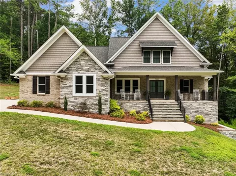 7000 Equestrian Trl, Summerfield, NC 27358