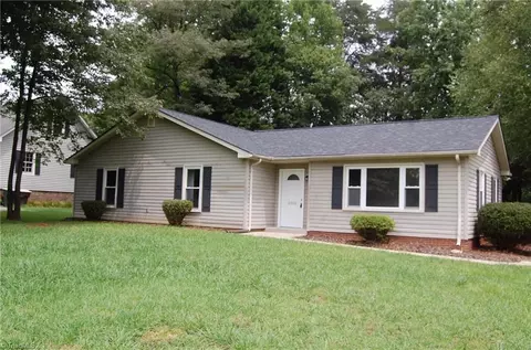 2000 Fentress St, Greensboro, NC 27407