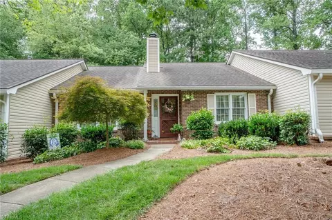 20 Brownstone Ln, Greensboro, NC 27410