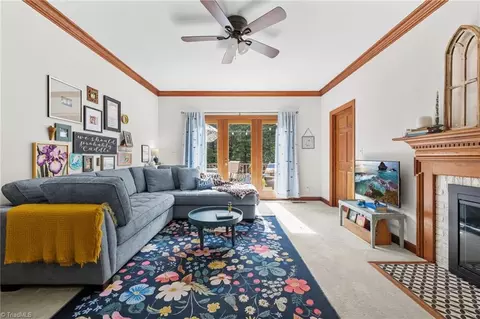 Living - 1613 Heathcliff Rd, High Point, NC 27262 photo 4 of 4