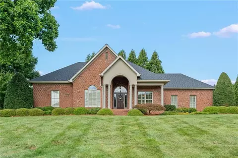 3523 Canter Dr, Trinity, NC 27370