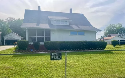 2306 Pleasant St, Winston Salem, NC 27107