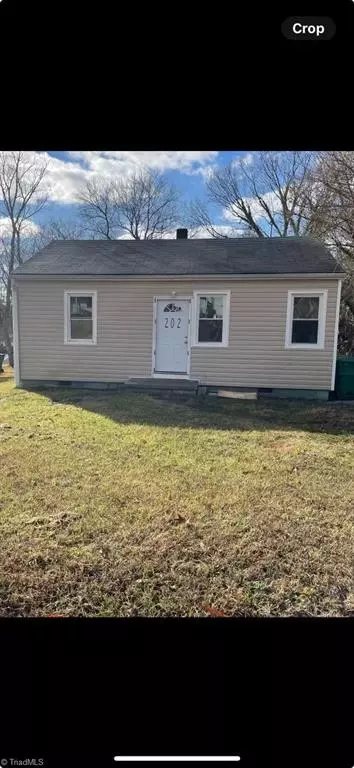 202 Charles Ave, High Point, NC 27260