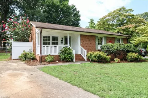 9 Grimes Cir, Lexington, NC 27292