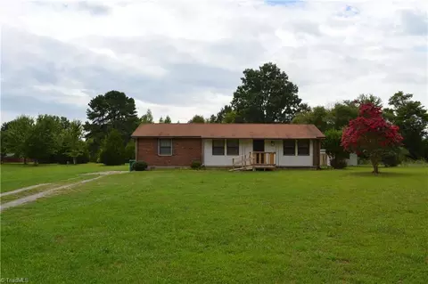 100 Dalton Loop, Stoneville, NC 27048