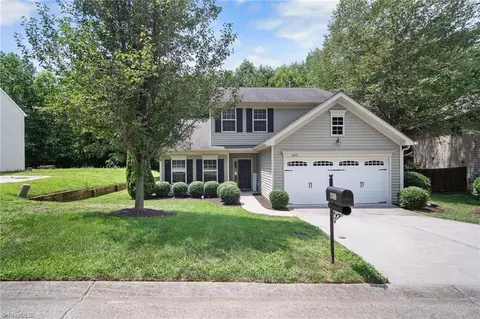 3172 Arrowcrest Pl, Winston Salem, NC 27107