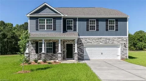3494 Tyburn Trce, Browns Summit, NC 27214