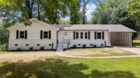6524 Spanish Oak Dr, Rural Hall, NC 27045