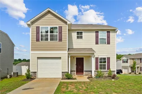 2 Covey Ct, Lexington, NC 27292