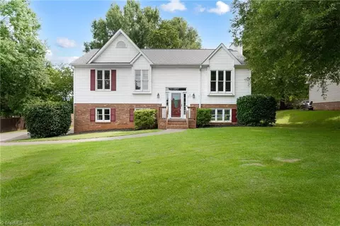 4321 Bridle Path, Winston Salem, NC 27103