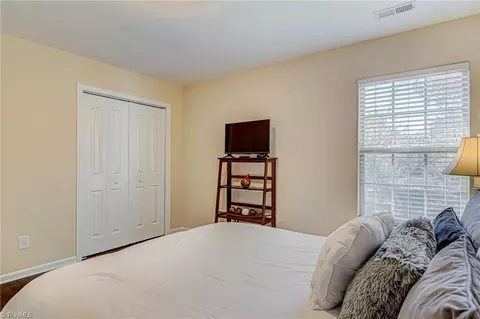 6727 Maize Dr, High Point, NC 27265 photo 36