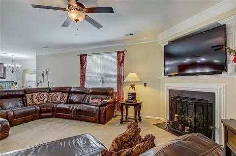 6727 Maize Dr, High Point, NC 27265 photo 11