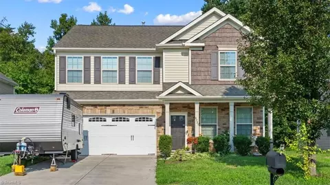 6727 Maize Dr, High Point, NC 27265