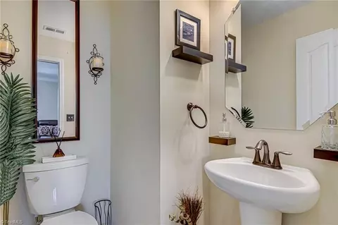 6727 Maize Dr, High Point, NC 27265 photo 26