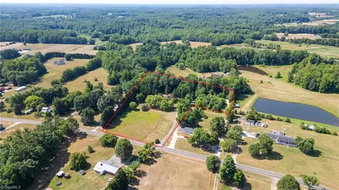 5750 Chrismon Rd, Browns Summit, NC 27214