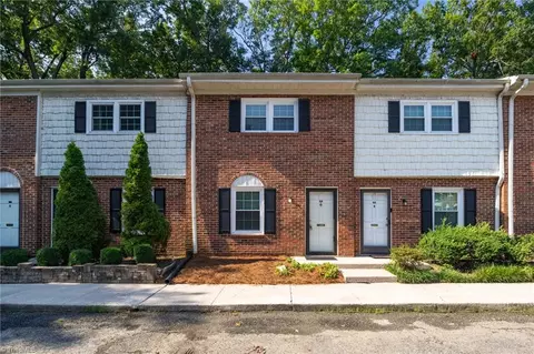 224 Northpoint Ave #C, High Point, NC 27262