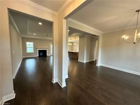 122 Jasper Ct, King, NC 27021 photo 4